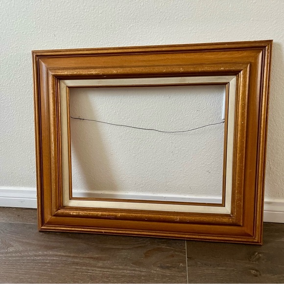 Elegant brown PictureFrame 20/23 inches